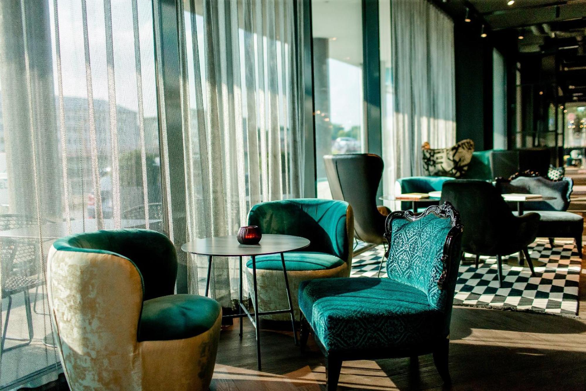 Motel One Salzburg-Mirabell ภายนอก รูปภาพ