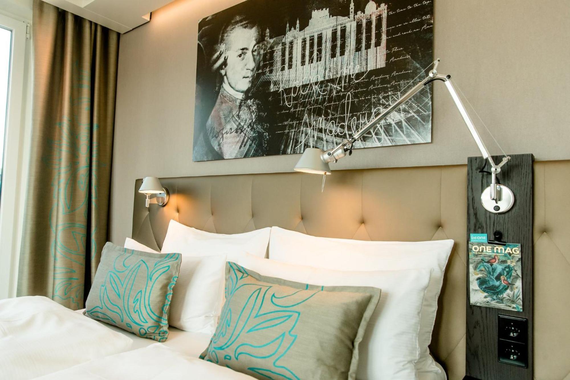 Motel One Salzburg-Mirabell ภายนอก รูปภาพ