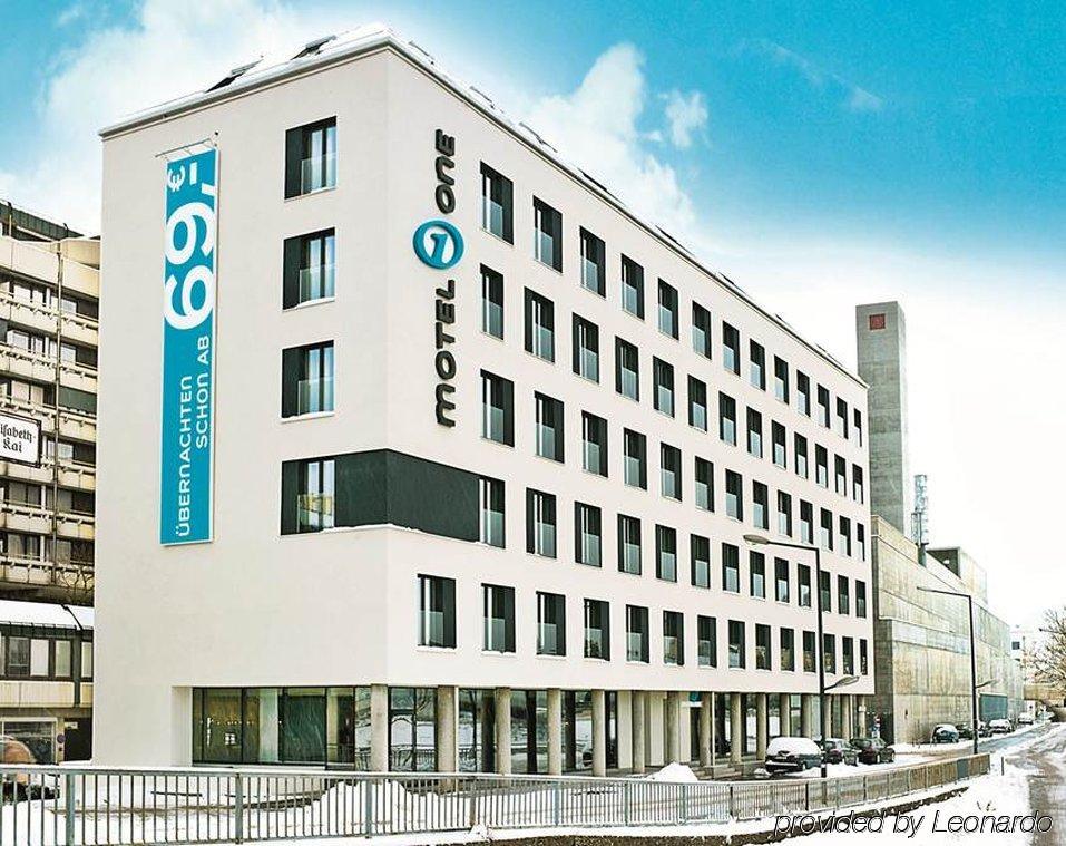 Motel One Salzburg-Mirabell ภายนอก รูปภาพ