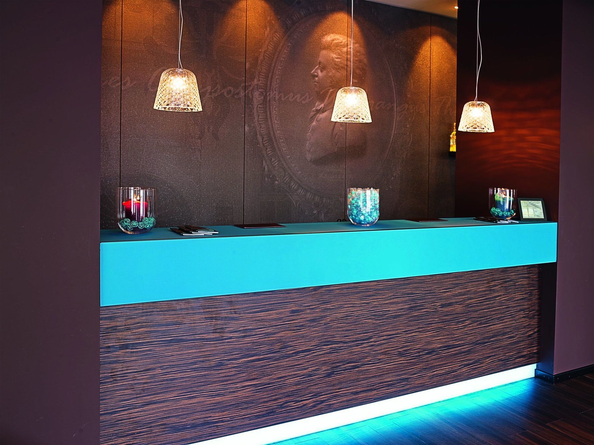 Motel One Salzburg-Mirabell ภายนอก รูปภาพ